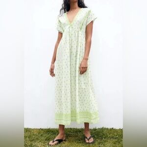 Zara White Green Embroidered Tunic Midi Dress – Size XS brand new